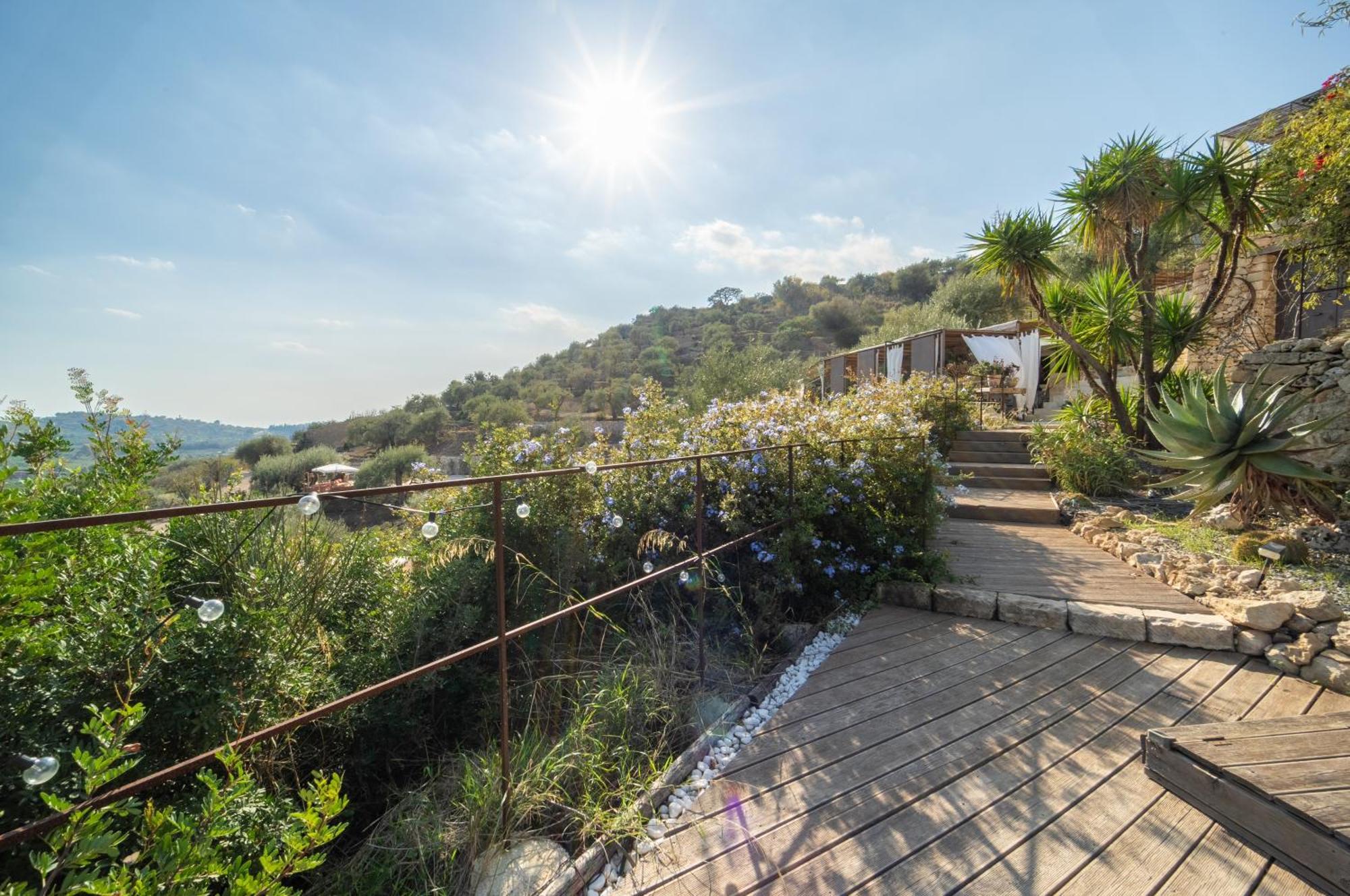 Azalo Country house *